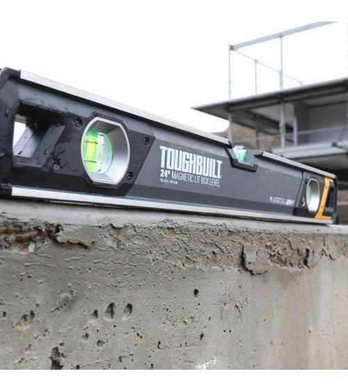 24-in Lighted Magnetic Box Level  - 14
